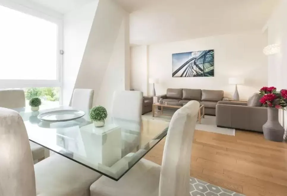 레지덩스 샤를르 플로케 (3).JPG