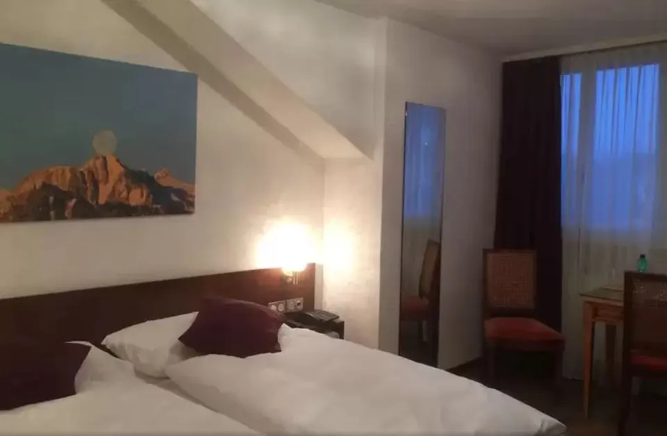 오텔 드 샤이 (2).JPG