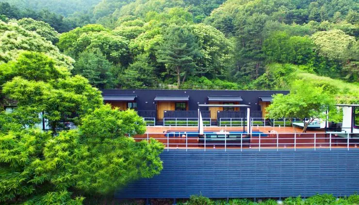 a-2.jpg?fit=740%2C424&ssl=1