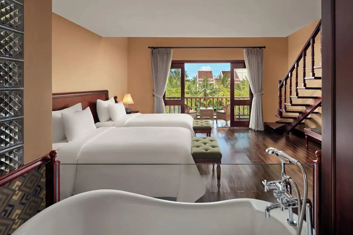 13e18484.jpg?impolicy=fcrop&w=1200&h=800&quality=medium