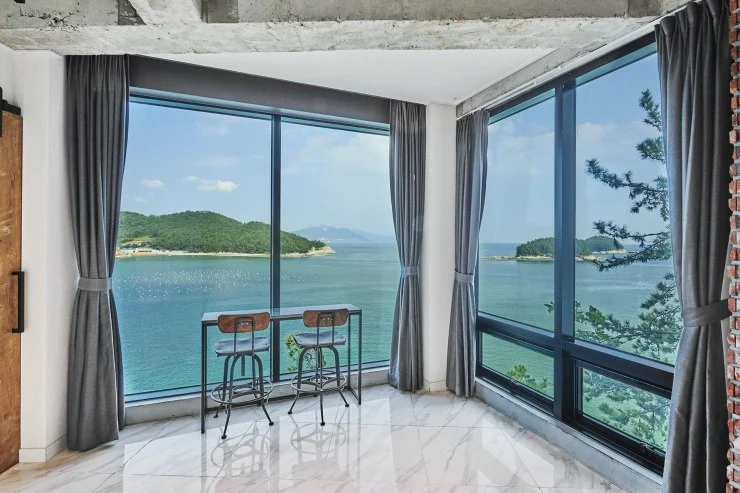 d-12.jpg?fit=740%2C494&ssl=1