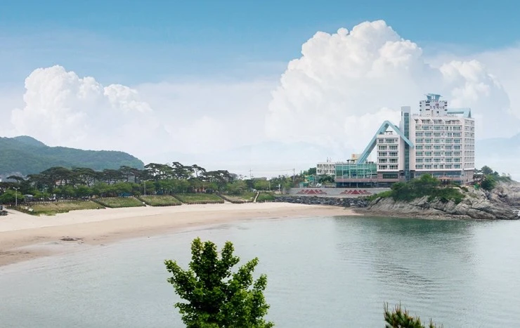 mh-ex.jpg?w=740&ssl=1