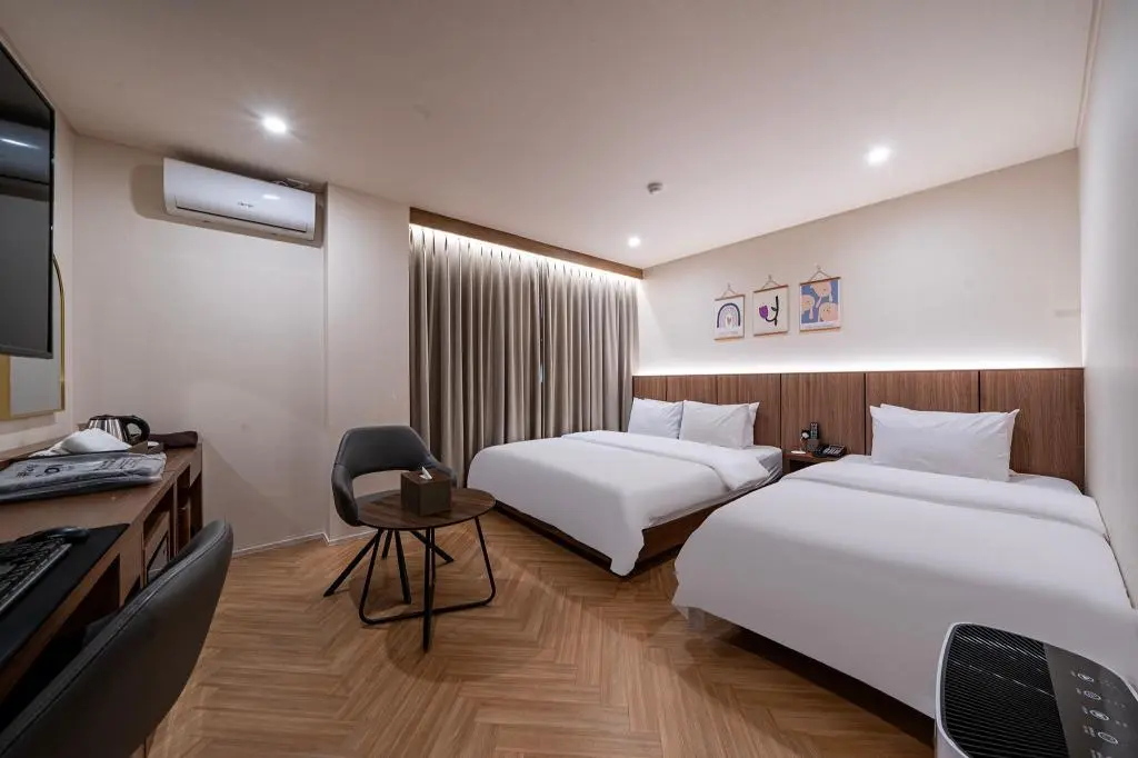 9f7da90048d08d965ced682f893e8a8e.jpeg?ce=0&s=1024x768