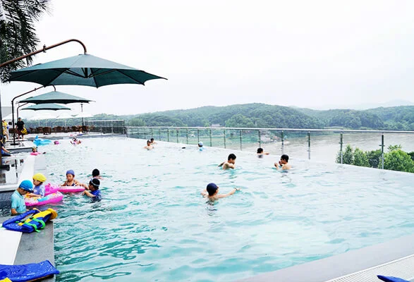 outdoor-06.jpeg?resize587%2C400amp;ssl1