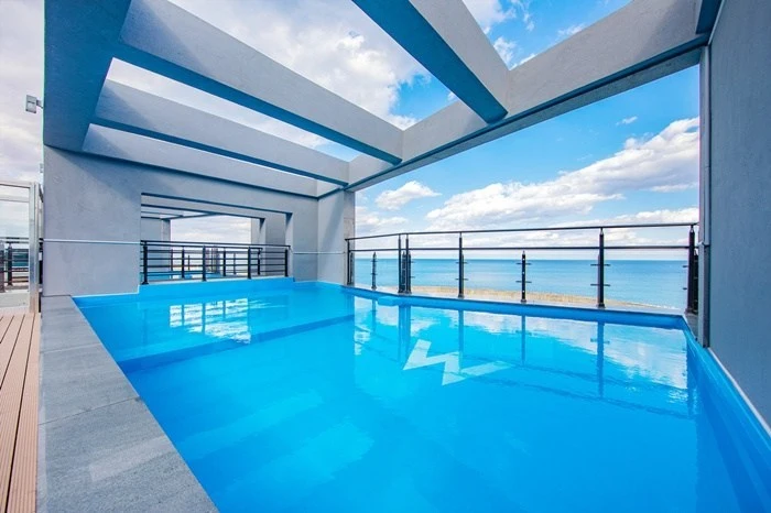 w-pool2.jpg?w740ssl1