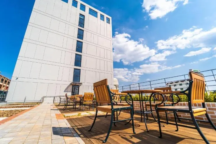 h-rooff.jpg?w740amp;ssl1