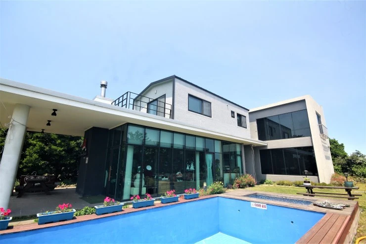 0.jpg?resize740%2C494ssl1