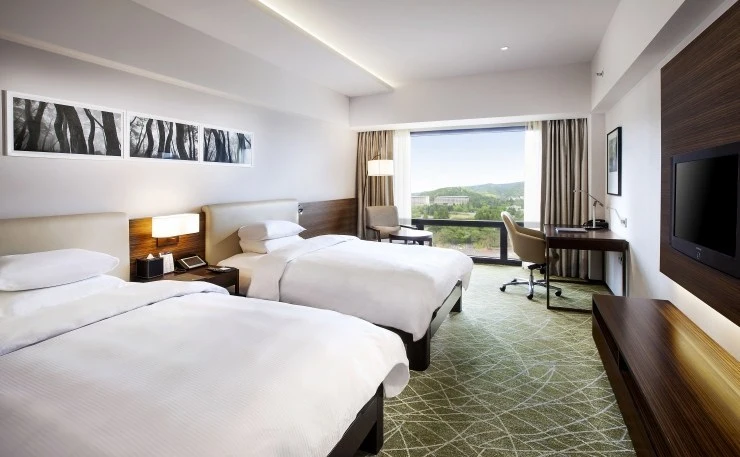 b-27.jpg?w740amp;ssl1