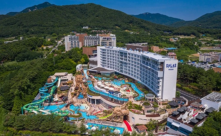 exterior-2.jpg?w=740&ssl=1