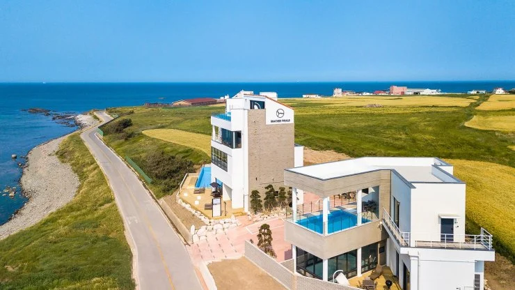 aa-8.jpg?resize740%2C416ssl1