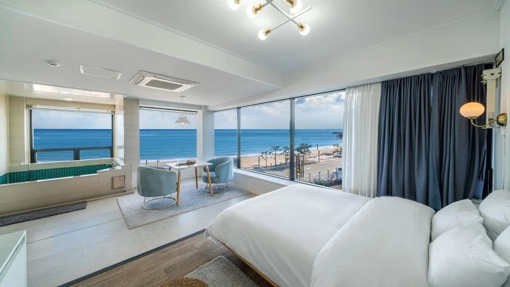 2-5.jpg?resize=740%2C416&ssl=1