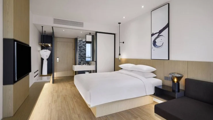 b-1.jpg?resize740%2C416amp;ssl1