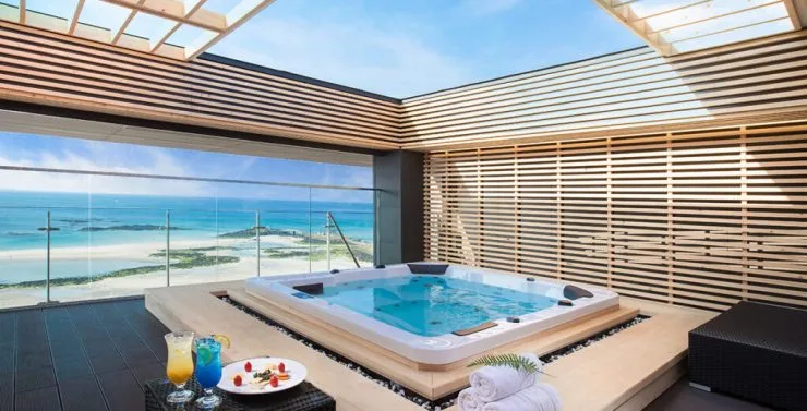 u-spaa-1024x521.jpg?resize=740%2C377&amp;ssl=1