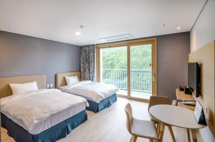 fam-1024x680.jpg?resize740%2C491ssl1