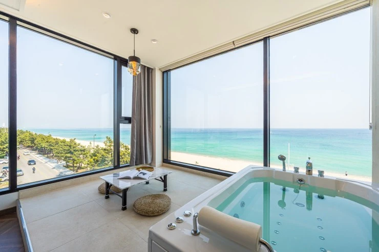 rising.jpg?fit740%2C494ssl1