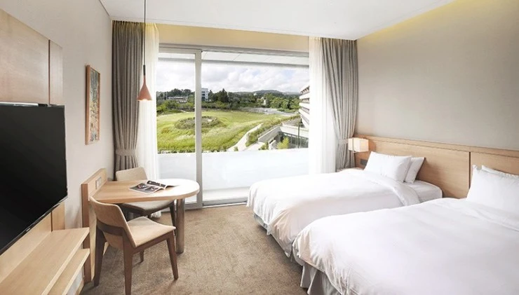 b-30.jpg?w740amp;ssl1