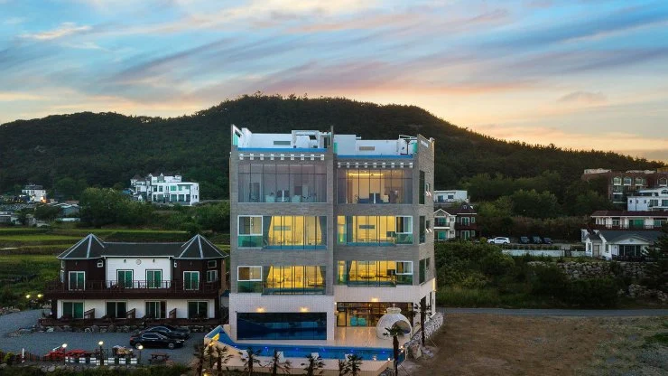 ab-6.jpg?fit=740%2C416&ssl=1