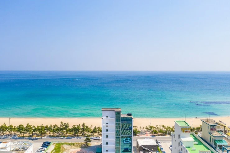 rising-ex.jpg?fit=740%2C493&ssl=1