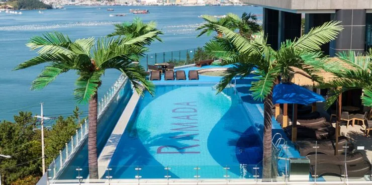 Pool_2-2-1024x509.jpg?resize=740%2C368&amp;ssl=1