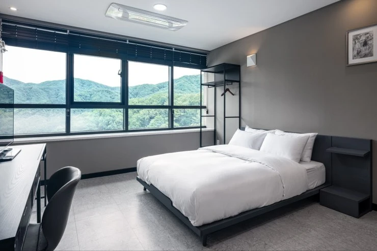 mountain-main.jpg?resize=740%2C494&ssl=1