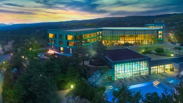 w-ex-1024x576.jpg?resize740%2C416ssl1