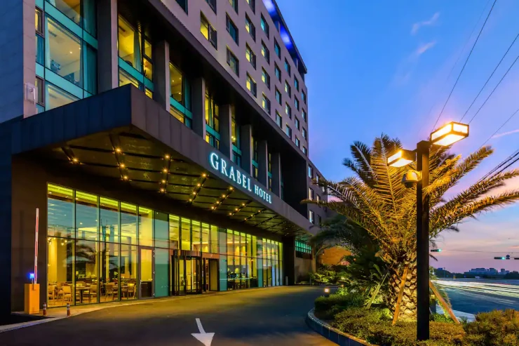 b-6.png?resize740%2C493amp;ssl1