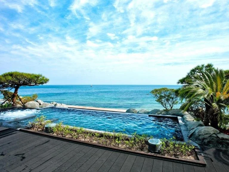 paradise3-1.jpg?type=w1200