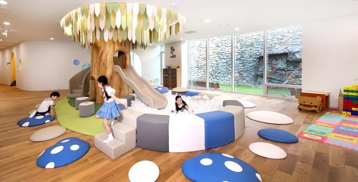 m-kids.jpg?resize=740%2C377&ssl=1