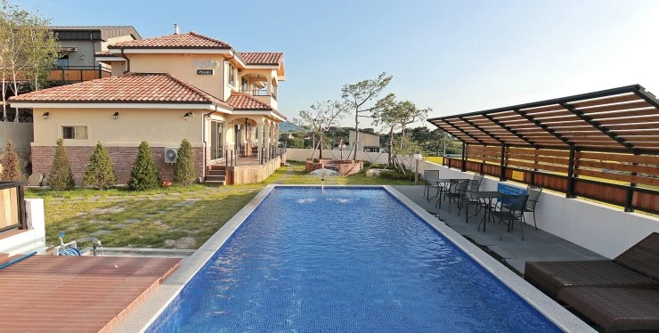 c-49.jpg?resize740%2C374ssl1