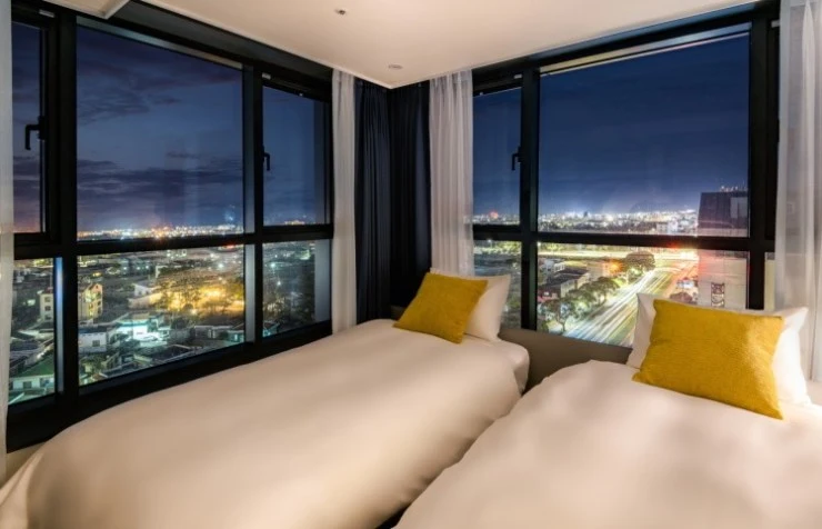 jeju-main.jpg?resize=740%2C476&amp;ssl=1