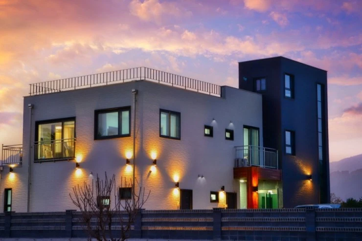 la-ex.jpg?w=740&ssl=1