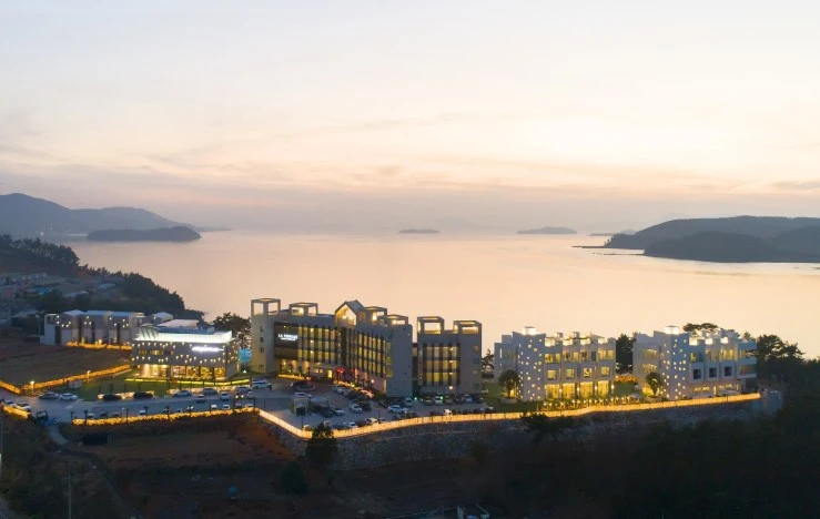 10-16.jpg?fit740%2C468ssl1