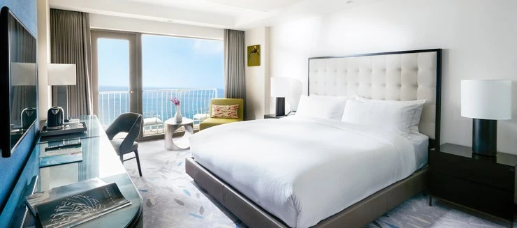 b-2.jpg?resize740%2C327ssl1