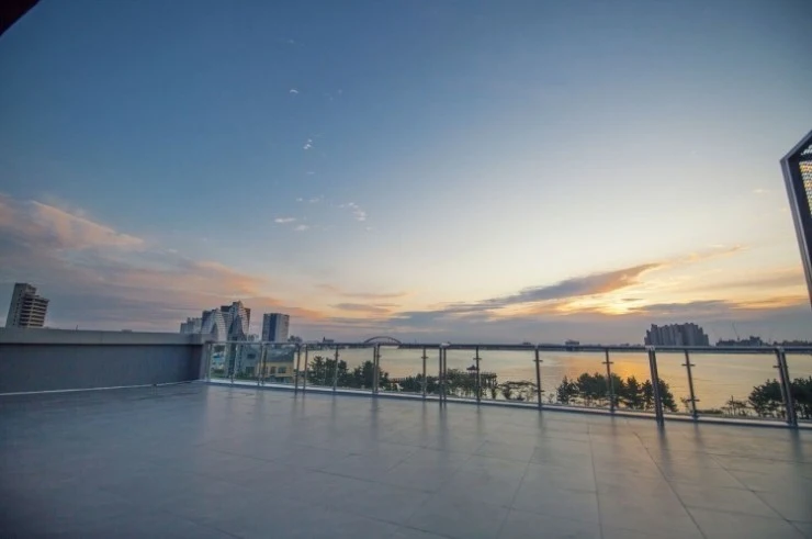 t-rooff.jpg?resize740%2C491amp;ssl1