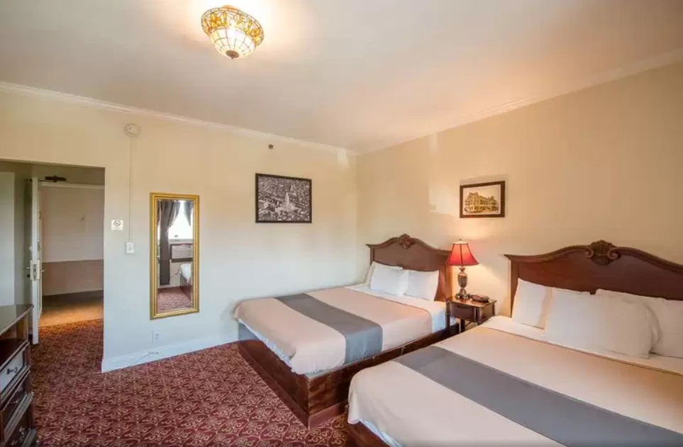 hollywood historic2.PNG