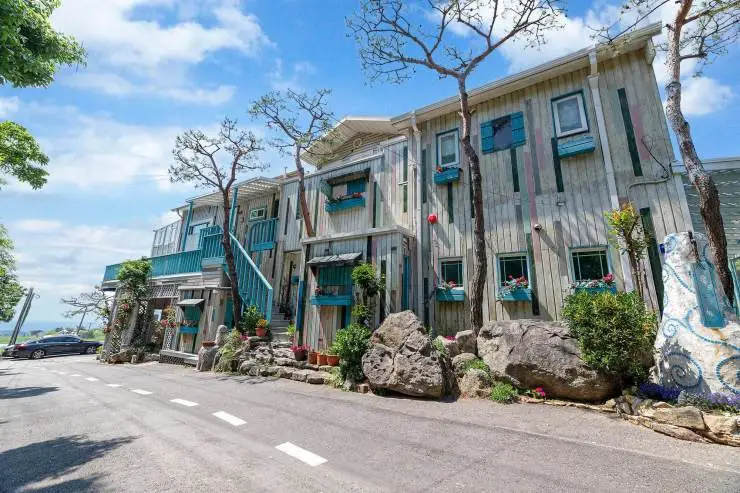 a-19.jpg?resize740%2C493ssl1