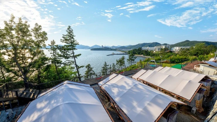 glamping-main2.jpg?resize=740%2C416&ssl=1