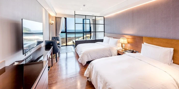 dyen.jpg?fit=740%2C370&ssl=1