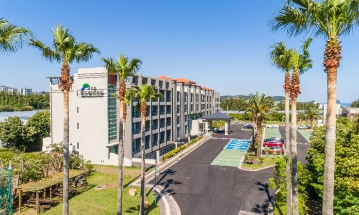 8-6.jpg?resize740%2C444amp;ssl1