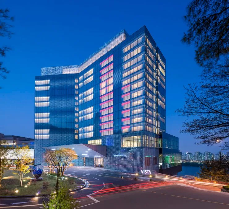 13616-1024x936.jpeg?resize740%2C676ssl1