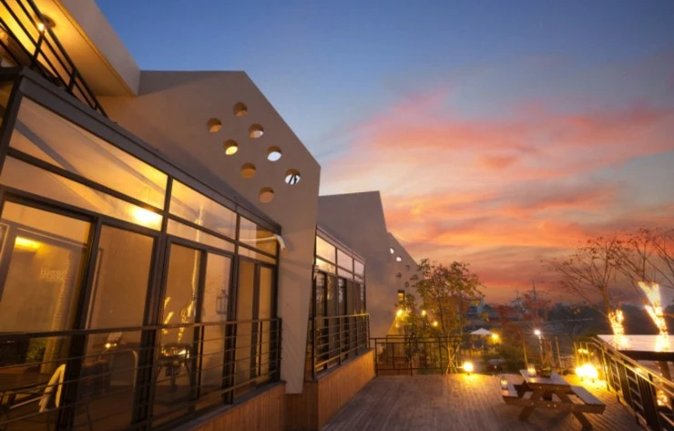 10-4.jpg?resize=740%2C473&ssl=1