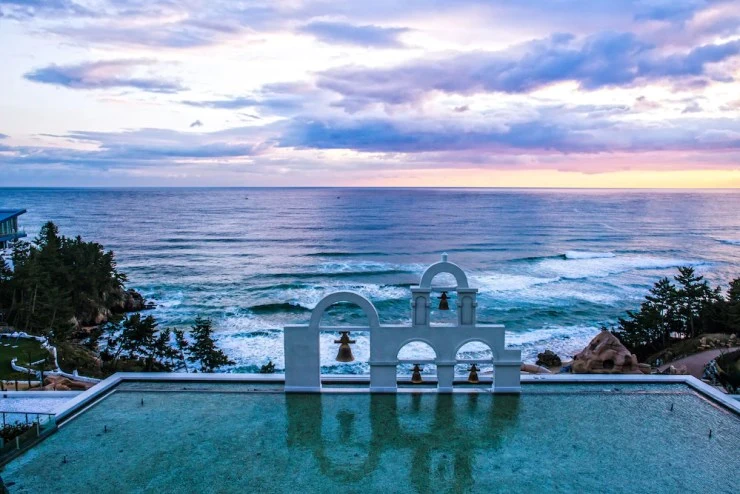 1e696814_z-1.webp?resize=740%2C494&amp;ssl=1