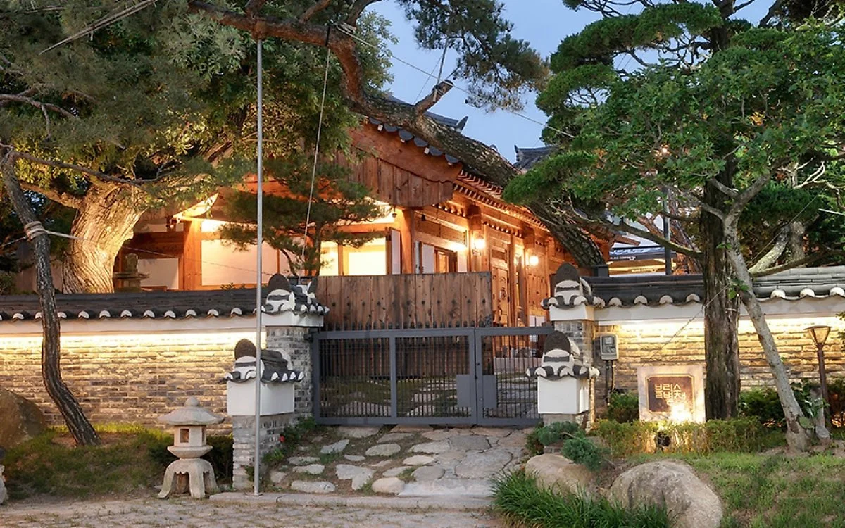 5caea04af373e8.66470210.jpg?type=w1200