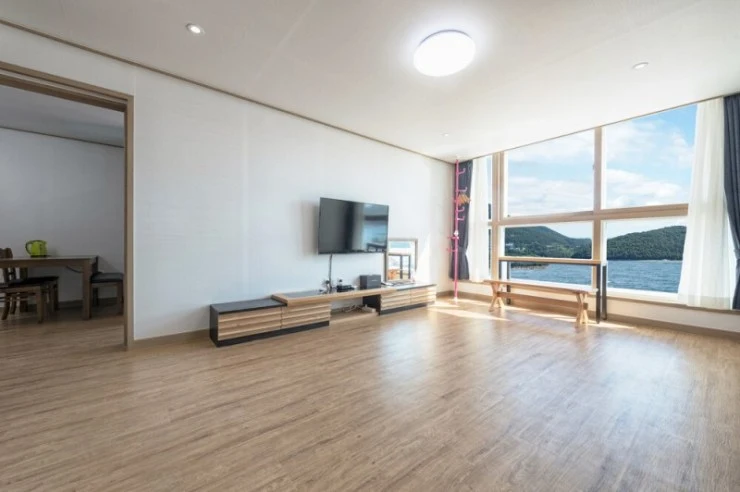 613437e2af0c84.65453383.jpg?resize740%2C492amp;ssl1