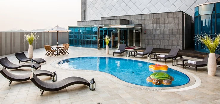 h-pool.jpg?resize740%2C350amp;ssl1