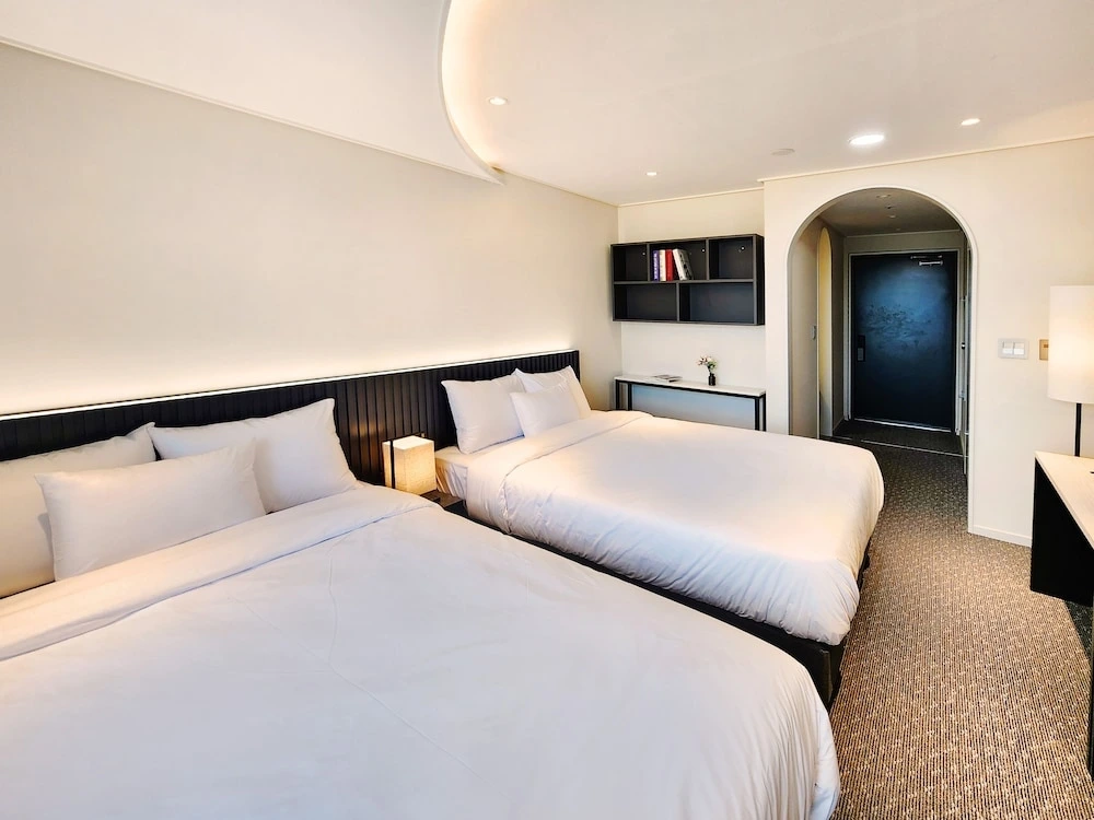 1_양양호텔_그랑베이 바이 쏘타스위트 (3).jpeg