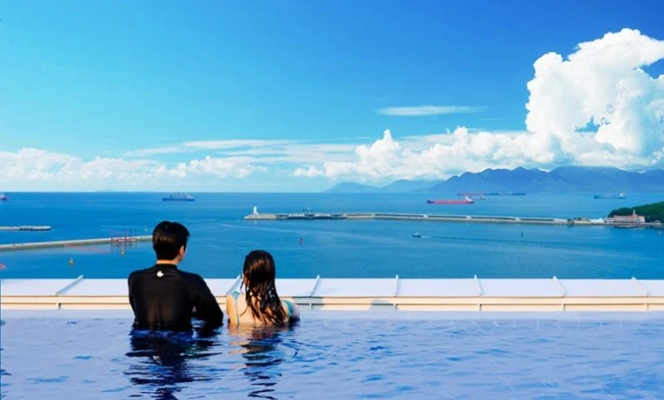 ys-pool.jpg?w=740&ssl=1