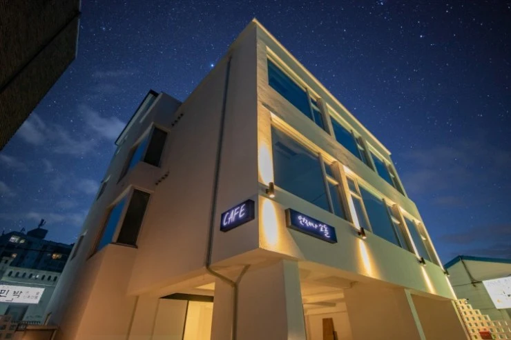 e-ex.jpg?resize740%2C493amp;ssl1