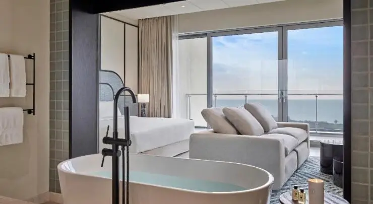 295042582.jpg?resize740%2C405ssl1