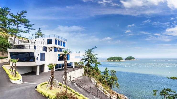 f-5.jpg?fit740%2C416ssl1